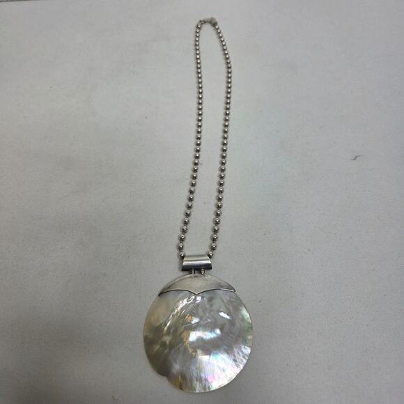 Sterling Silver Signed AZ Mother of Pearl Necklace 925 Italy - Picture 4 of 10